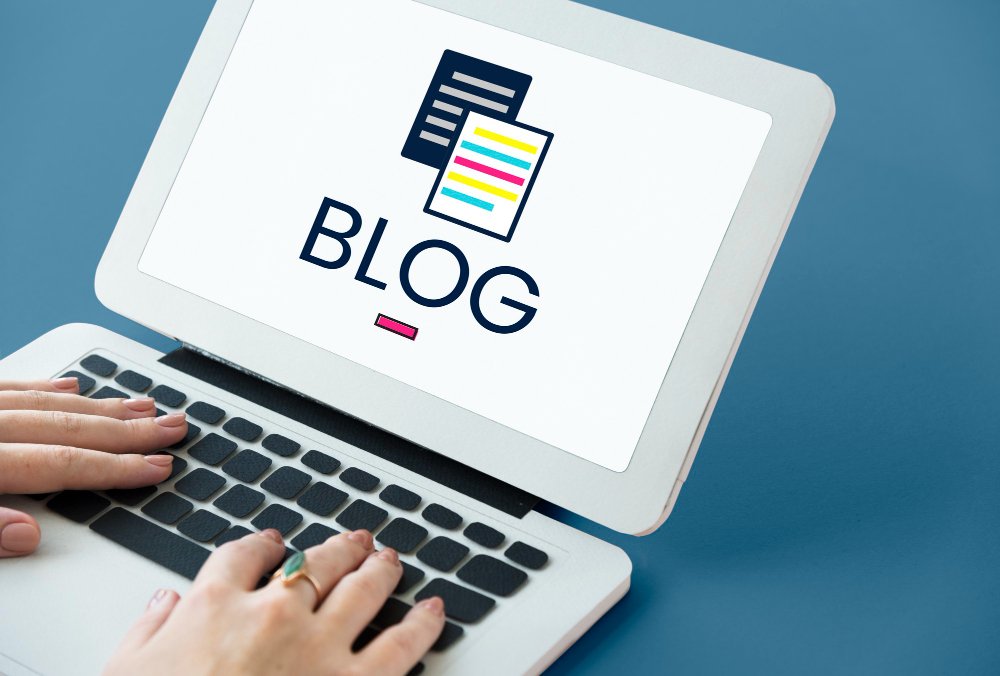 How Maxxfour.com Supports Different Blogging Niches